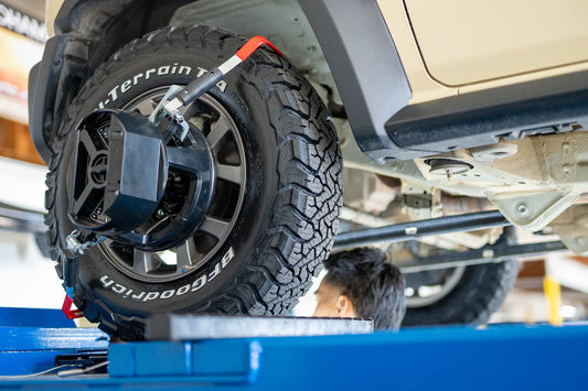 Signs Your Car Needs a Wheel Alignment